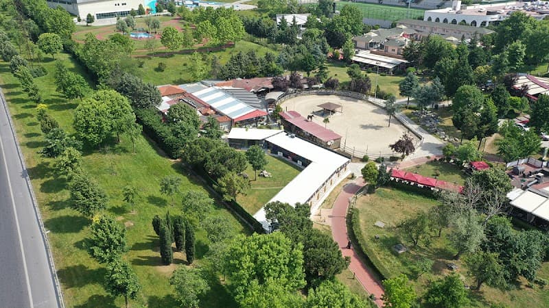 Adapark Pet Otel — Esenler