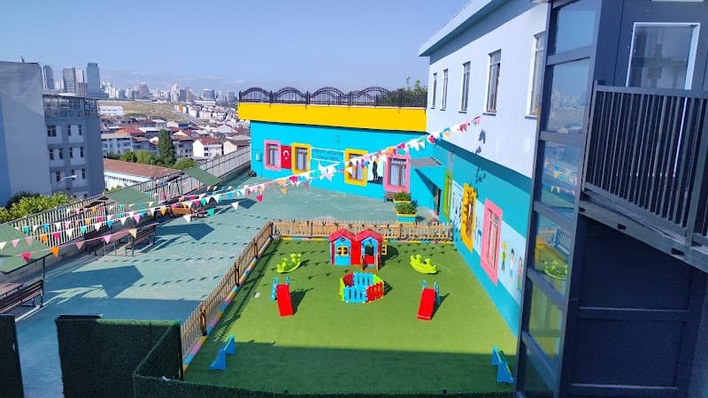 Esenyurt belediyesi İstiklal kreşi — Beylikdüzü